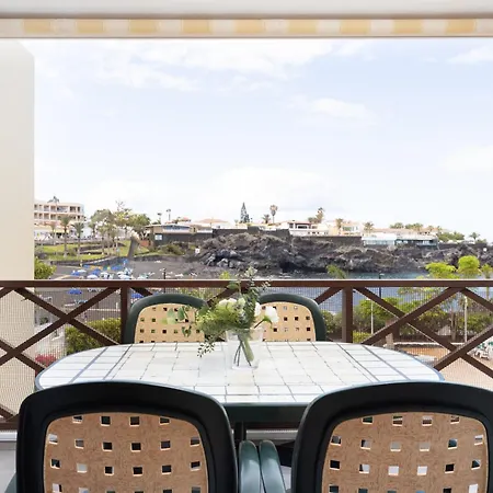 Home2book Seafront Of La Arena Apt, Pool